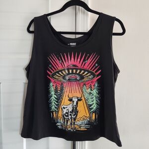 Black Graphic UFO Cow Tank Top Size 2x Fits More Like a 1x IMO